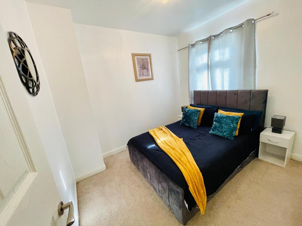 Cheerful -2 Bedroom Holiday Home Kingston upon Hull Exteriér fotografie